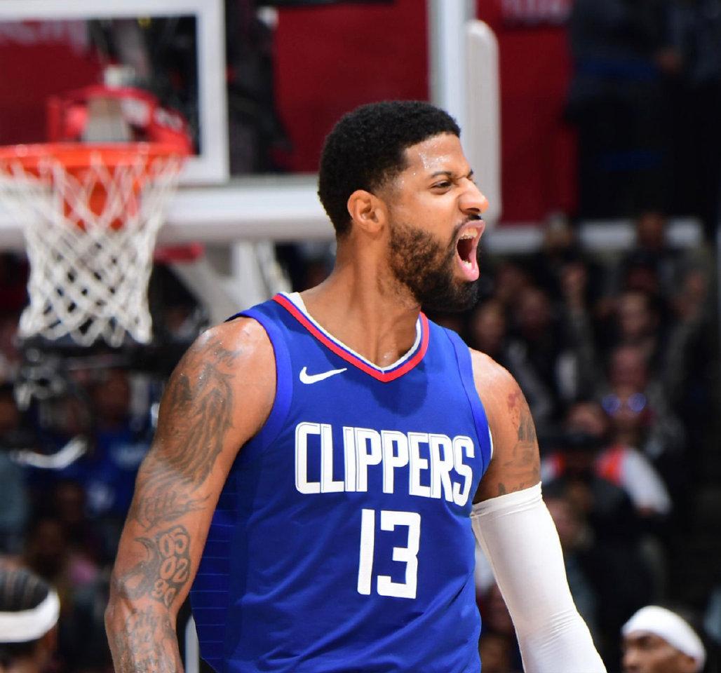 包含洛杉矶快船今晚防线松动俄克拉荷马雷霆加时末段复出首秀之后，洛杉矶快船围绕社区盾战术微调的词条